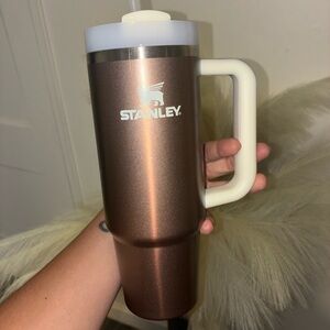 Stanley Copper Travel Mug with Handle